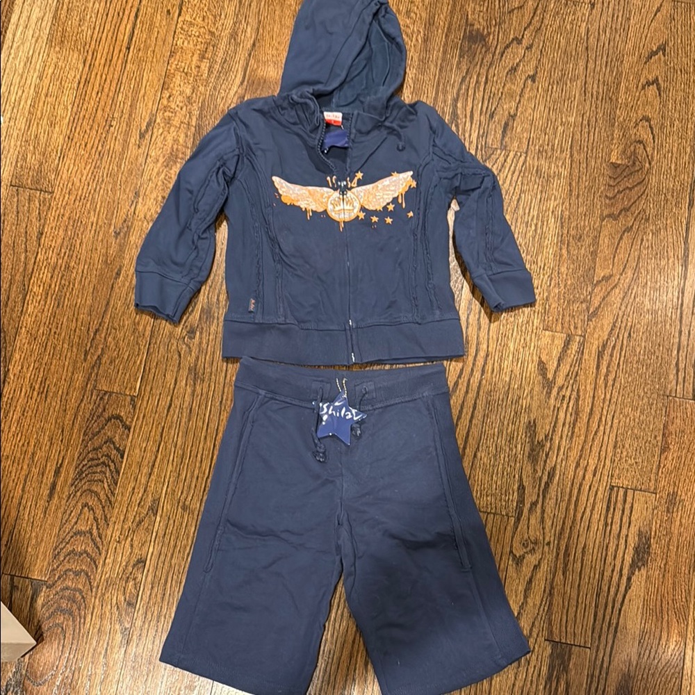 Navy Hoodie and Shorts Set with Orange wings/king Design